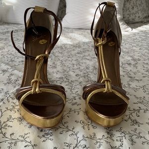 Size 10 Colin Stuart platforms
